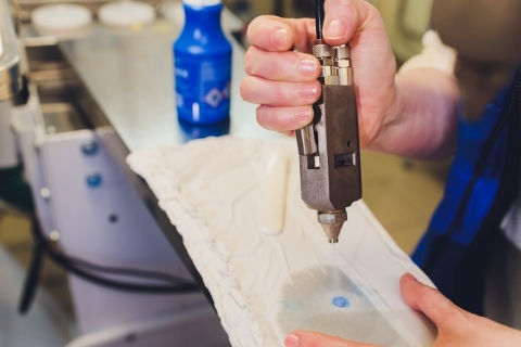 Laundry stain treatment